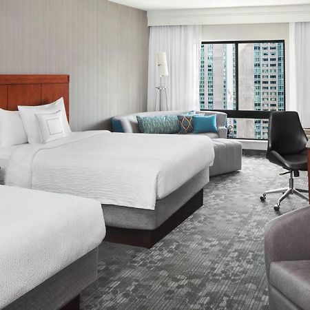 Courtyard By Marriott Jersey City Newport Exteriör bild