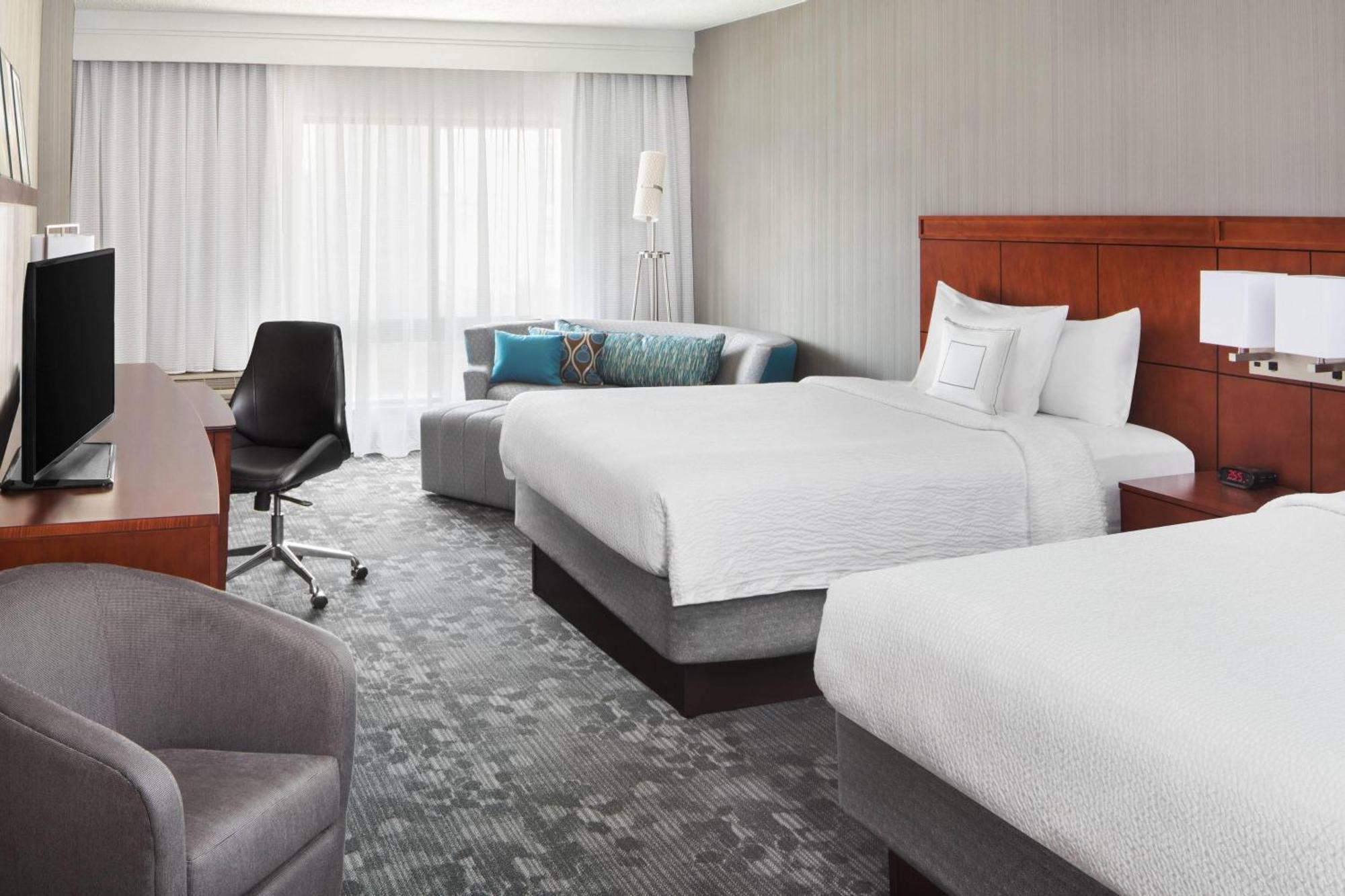 Courtyard By Marriott Jersey City Newport Exteriör bild