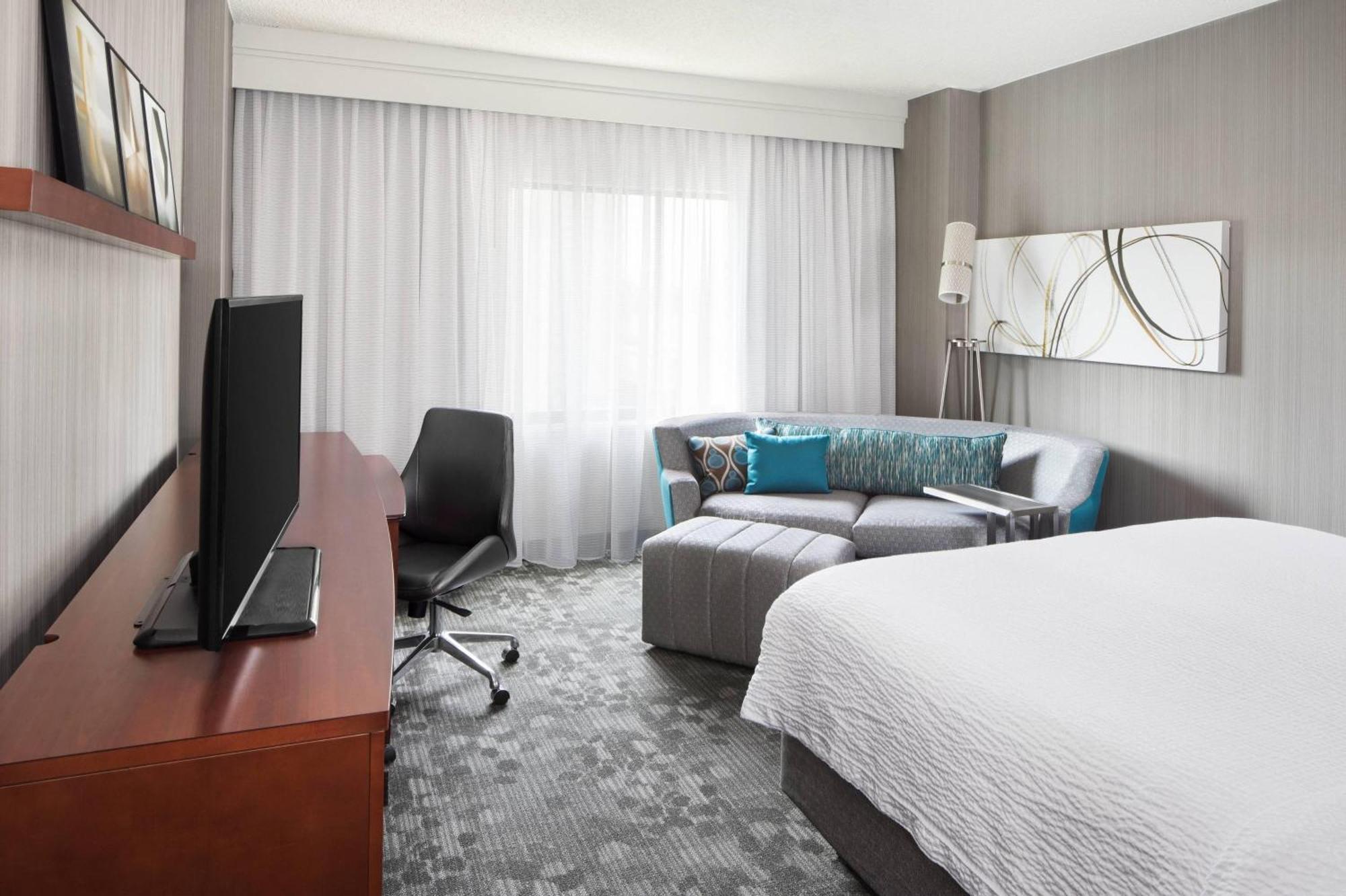 Courtyard By Marriott Jersey City Newport Exteriör bild