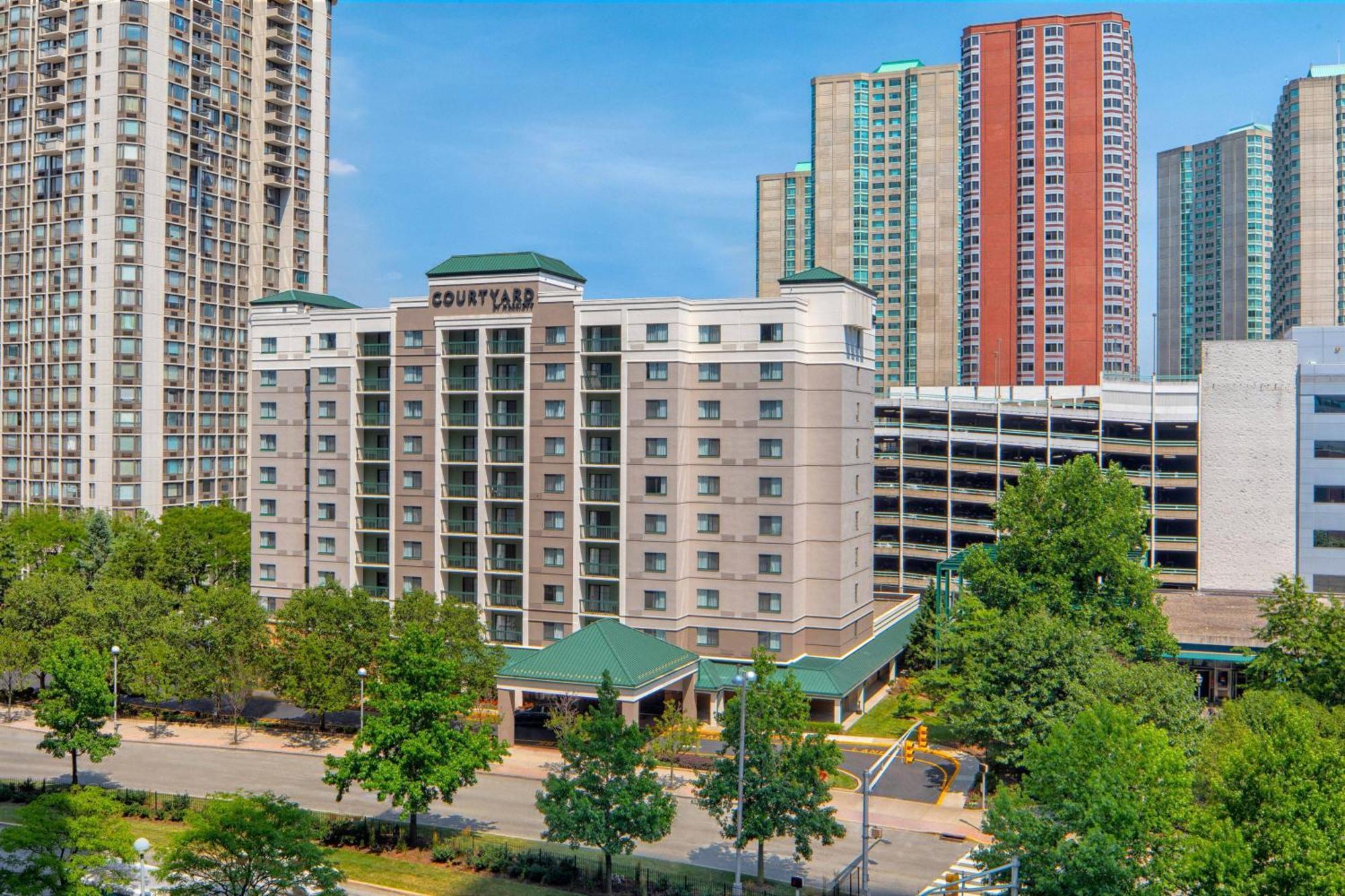Courtyard By Marriott Jersey City Newport Exteriör bild