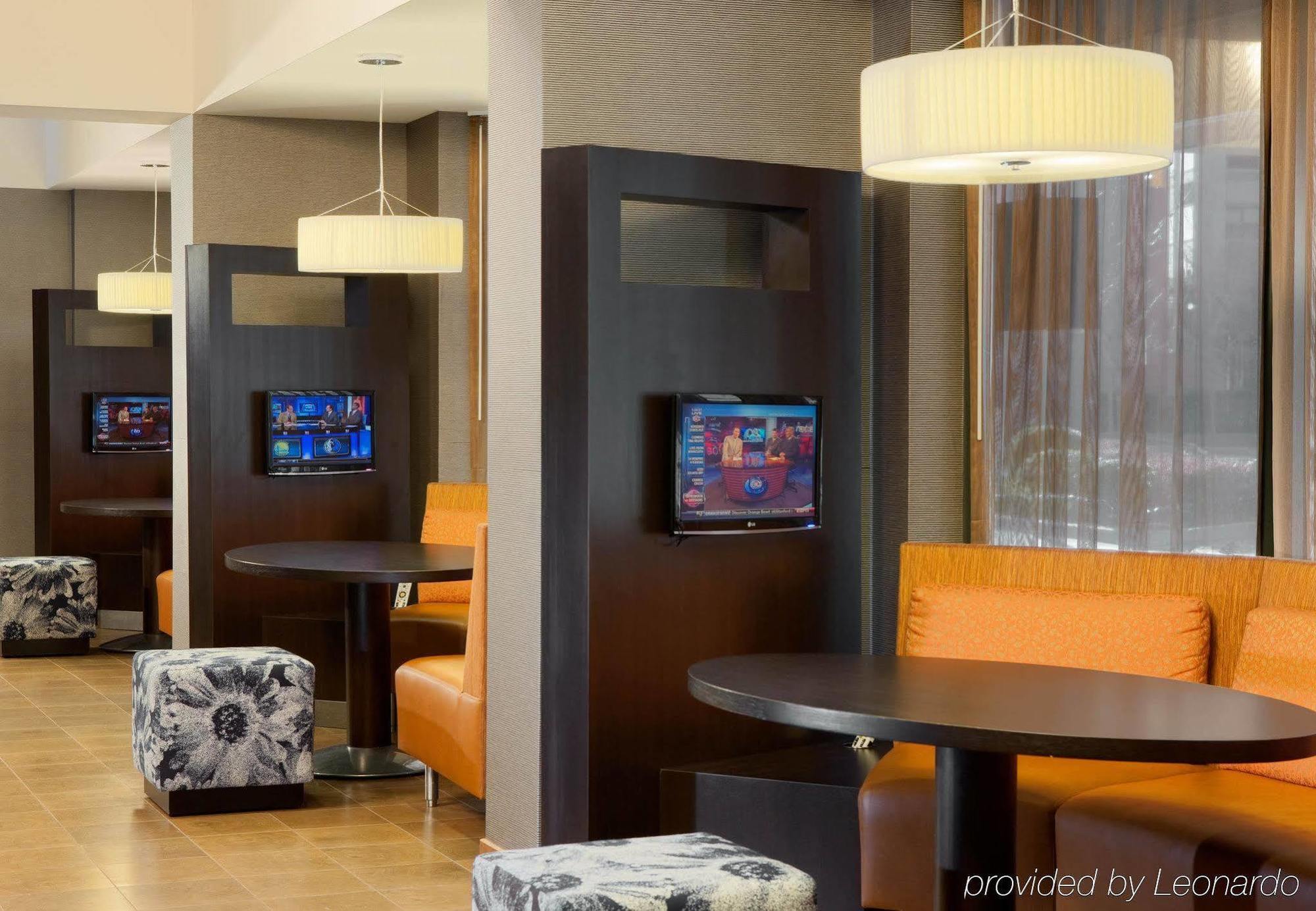 Courtyard By Marriott Jersey City Newport Exteriör bild
