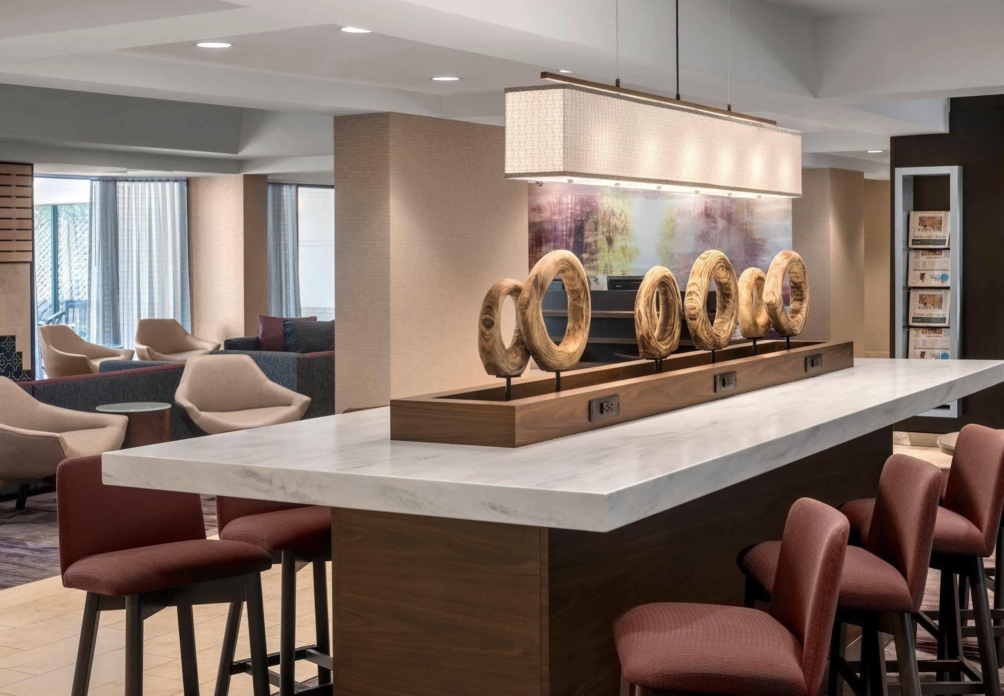 Courtyard By Marriott Jersey City Newport Exteriör bild